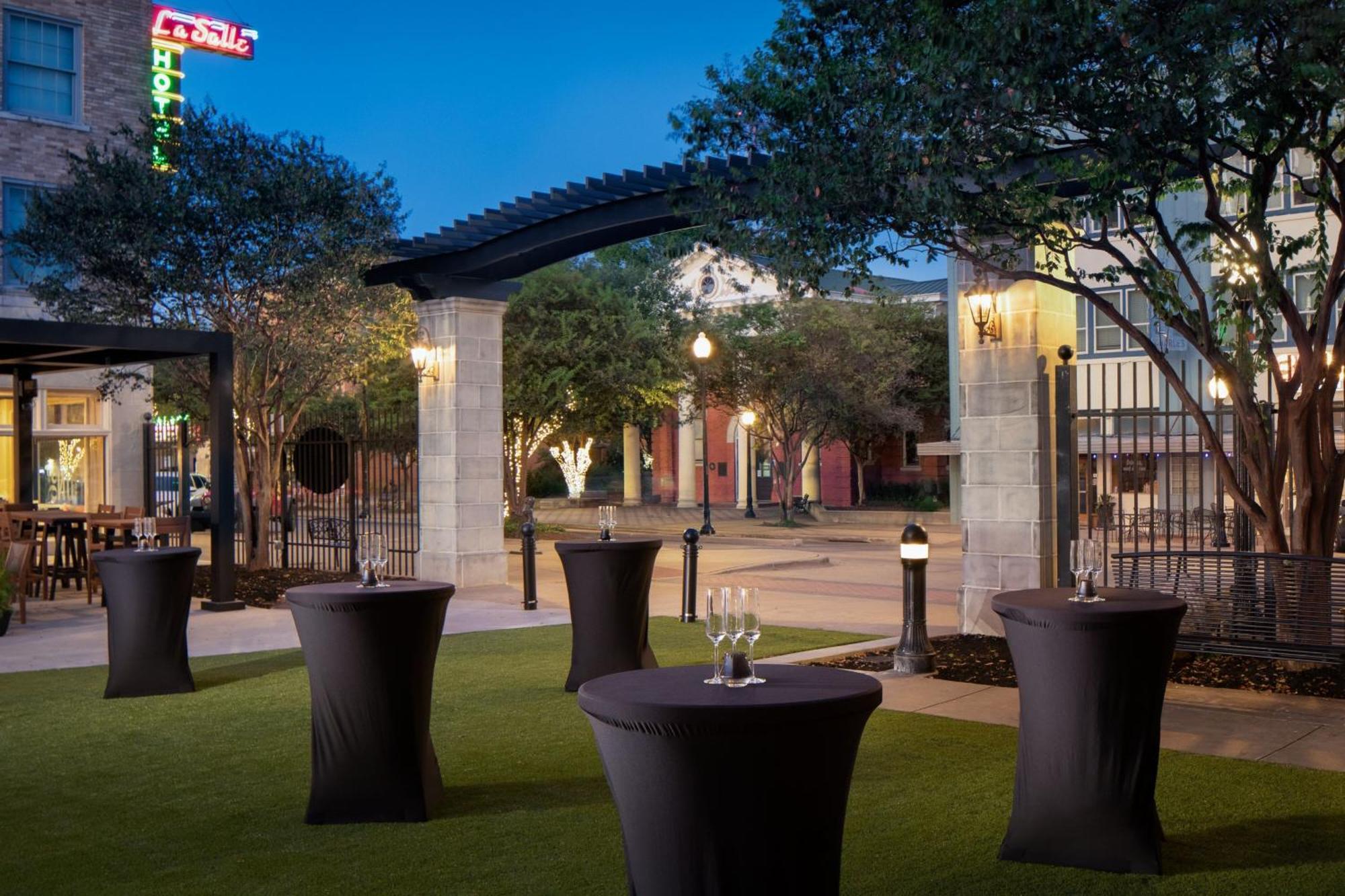 The Lasalle Hotel, Bryan College Station, A Tribute Portfolio Hotel Экстерьер фото