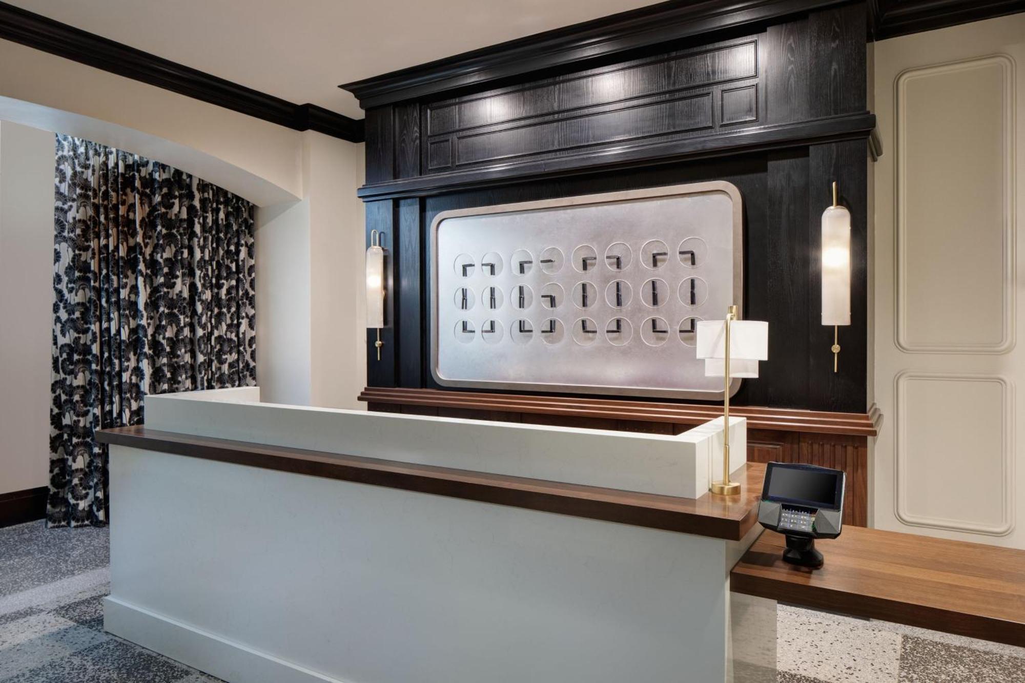 The Lasalle Hotel, Bryan College Station, A Tribute Portfolio Hotel Экстерьер фото