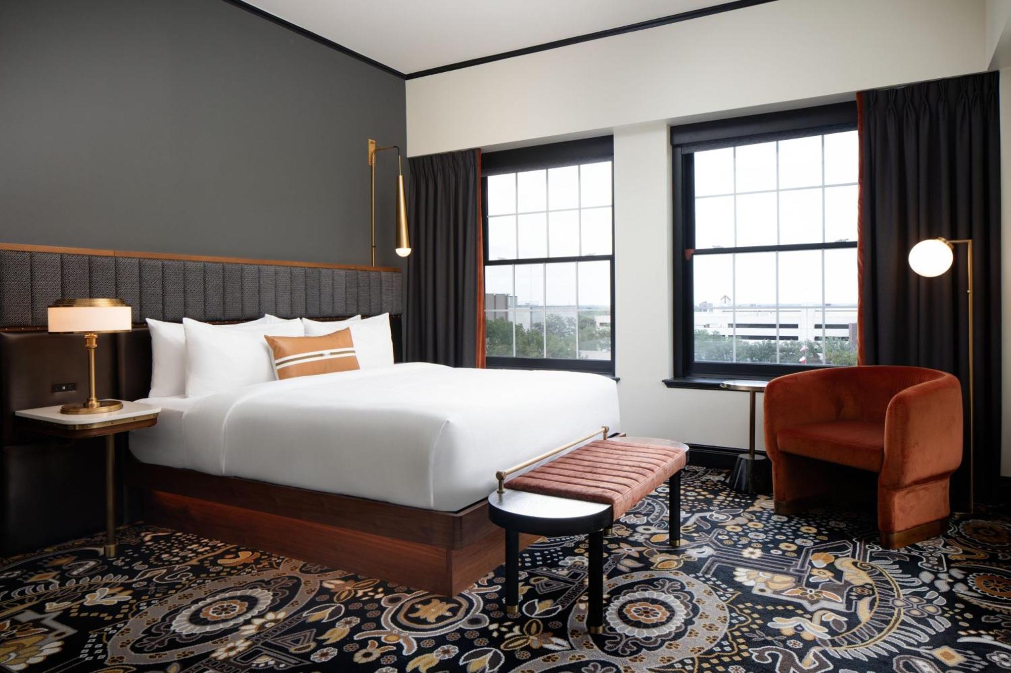 The Lasalle Hotel, Bryan College Station, A Tribute Portfolio Hotel Экстерьер фото