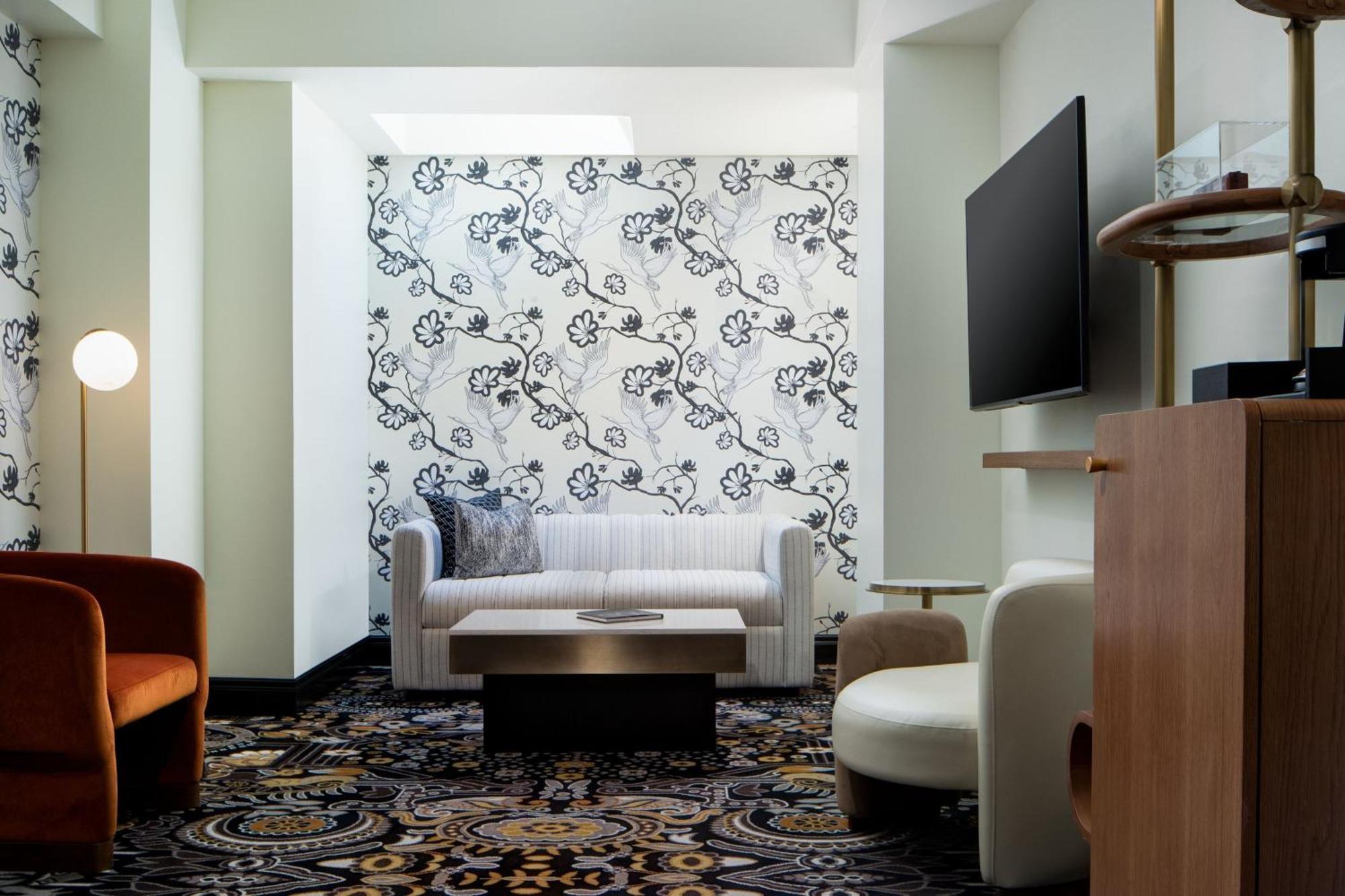 The Lasalle Hotel, Bryan College Station, A Tribute Portfolio Hotel Экстерьер фото